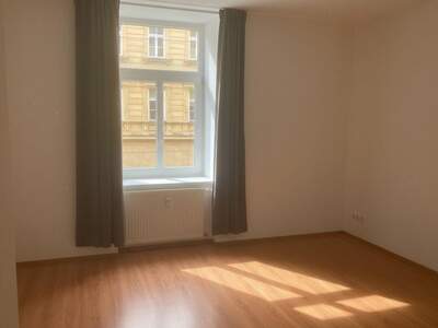 Altbauwohnung kaufen in 6020 Innsbruck (Bild 5)