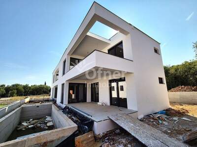 Haus kaufen in 51511 Malinska (Bild 3)