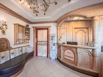 Gewerbeobjekt kaufen in 6364 Brixen