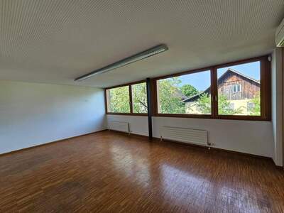 Gewerbeobjekt mieten in 6832 Sulz
