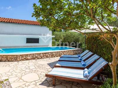 Haus kaufen in 51516 Vrbnik (Bild 4)