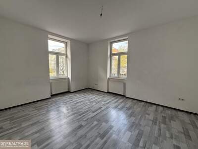 Altbauwohnung kaufen in 1100 Wien (Bild 1)