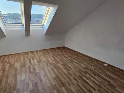 Altbauwohnung mieten in 8020 Graz (Bild 4)