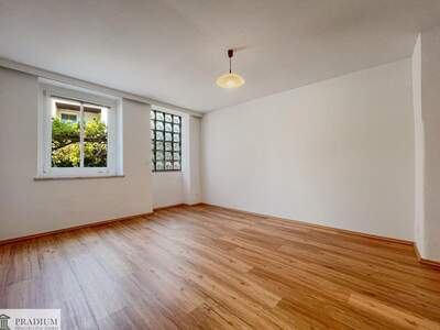 Altbauwohnung kaufen in 2540 Bad Vöslau (Bild 3)