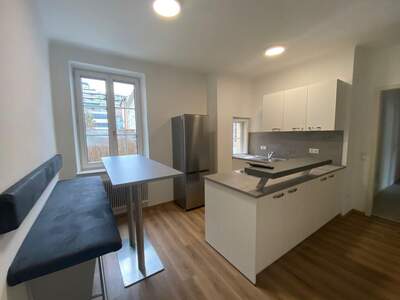 Altbauwohnung kaufen in 5020 Salzburg (Bild 1)