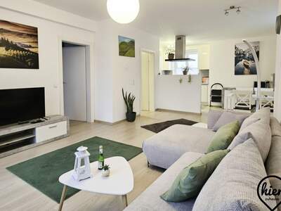 Wohnung mit Balkon kaufen in 8054 Graz