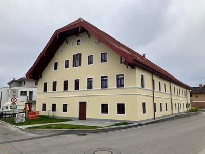 Gewerbeobjekt kaufen in 83395 Freilassing (Bild 1)