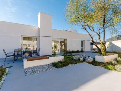 Haus mit Garten kaufen in 21423 Nerežišca (Bild 2)