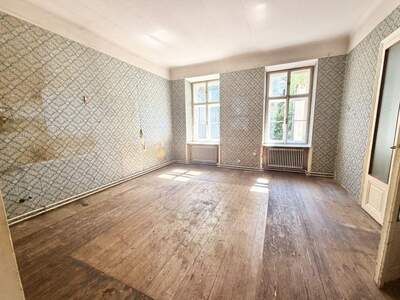 Altbauwohnung mit Balkon kaufen in 1070 Wien (Bild 3)