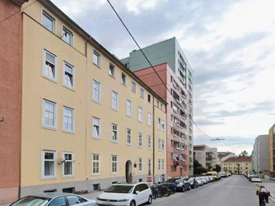 Altbauwohnung kaufen in 8020 Graz (Bild 1)