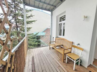 Altbauwohnung kaufen in 1170 Wien (Bild 2)