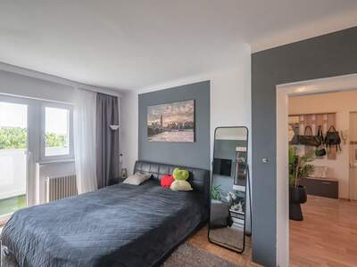 Wohnung mit Balkon kaufen in 1200 Wien (Bild 2)