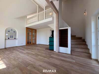 Dachgeschosswohnung mieten in 4770 Andorf