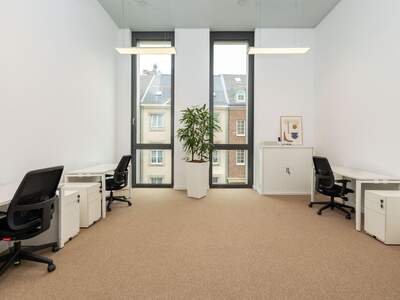 Office / Business provisionsfrei mieten in 1010 Wien