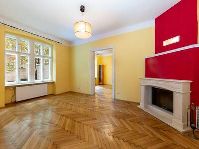 Altbauwohnung kaufen in 1070 Wien (Bild 3)