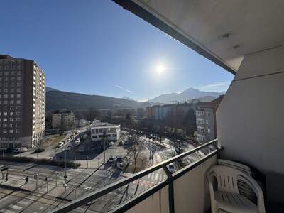 Altbauwohnung mit Balkon kaufen in 6020 Innsbruck (Bild 2)