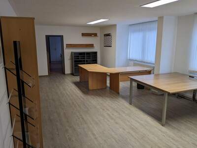 Gewerbeobjekt mieten in 4731 Prambachkirchen (Bild 2)