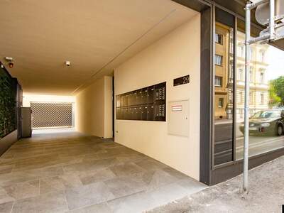 Altbauwohnung mit Balkon kaufen in 4020 Linz (Bild 4)