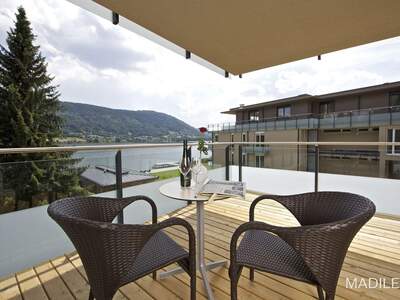 Wohnung mit Balkon kaufen in 9552 Steindorf (Bild 1)