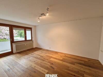 Wohnung mit Balkon kaufen in 4910 Ried (Bild 5)