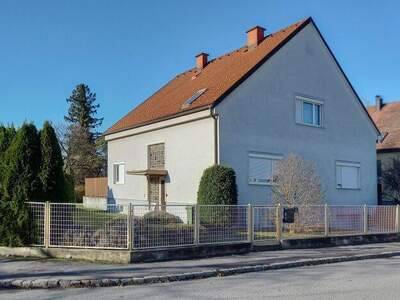Mehrfamilienhaus kaufen in 2404 Petronell (Bild 1)
