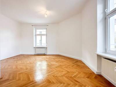 Altbauwohnung kaufen in 8020 Graz (Bild 1)