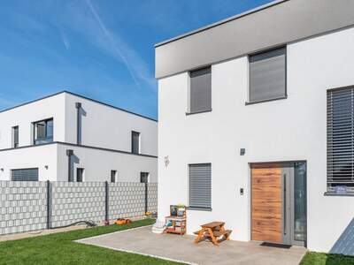 Haus kaufen in 4063 Hörsching (Bild 2)