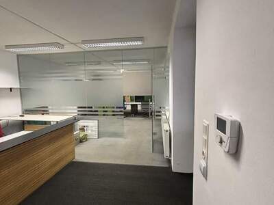 Büro / Praxis mieten in 3300 Amstetten (Bild 2)