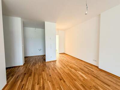 Wohnung mit Balkon kaufen in 2490 Ebenfurth (Bild 2)