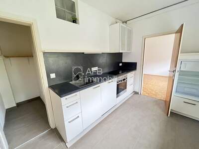 Altbauwohnung mit Balkon kaufen in 8020 Graz (Bild 5)