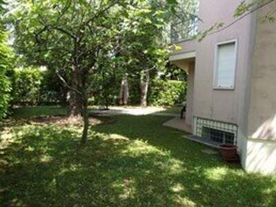 Haus mit Garten kaufen in 33054 Lignano Sabbiadoro (Bild 2)