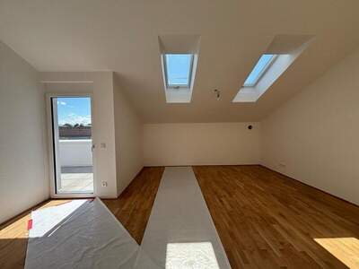 Dachgeschosswohnung kaufen in 5204 Straßwalchen
