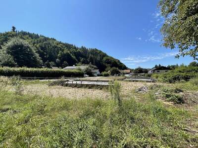 Grundstück mieten in 5212 Schneegattern