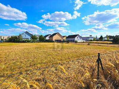 Grundstück kaufen in 2231 Strasshof