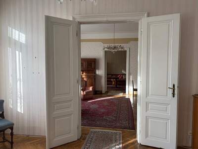 Altbauwohnung mit Balkon mieten in 1060 Wien (Bild 5)