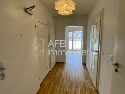 Wohnung mit Balkon kaufen in 8020 Graz (Bild 2)