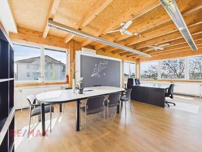 Gewerbeobjekt mieten in 6971 Hard