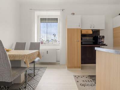 Altbauwohnung kaufen in 9473 Lavamünd (Bild 2)