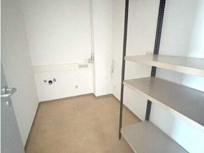 Büro / Praxis mieten in 2351 Wr. Neudorf (Bild 4)