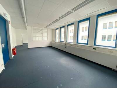 Gewerbeobjekt mieten in 2351 Wiener Neudorf