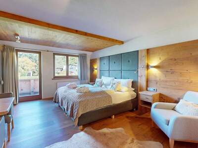 Wohnung kaufen in 6100 Seefeld