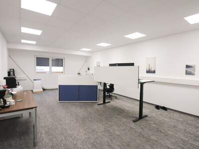 Gewerbeobjekt mieten in 4844 Regau (Bild 1)