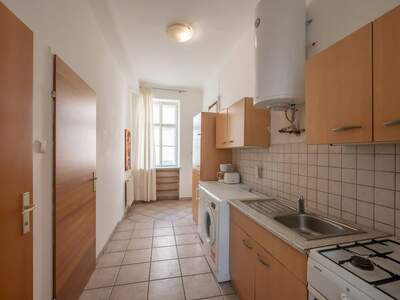 Altbauwohnung kaufen in 1200 Wien (Bild 5)
