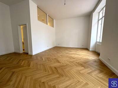 Altbauwohnung mieten in 1070 Wien (Bild 2)
