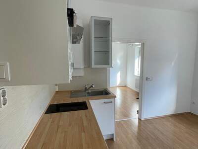 Altbauwohnung mieten in 4020 Linz (Bild 2)