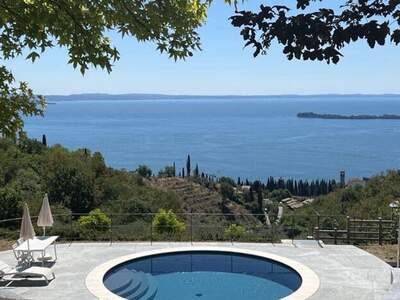 Haus mit Garten kaufen in 25088 Gardone Riviera (Bild 5)