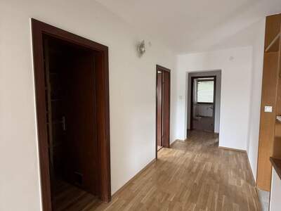 Altbauwohnung mit Balkon mieten in 8605 Kapfenberg (Bild 5)