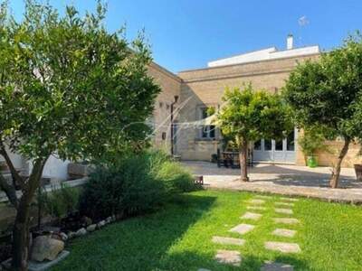 Haus mit Garten kaufen in 73030 Ortelle (Bild 1)