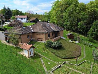 Haus kaufen in 8472 Graßnitzberg