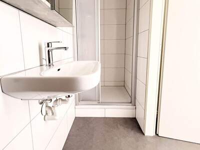 Altbauwohnung mit Balkon kaufen in 8010 Graz (Bild 5)
